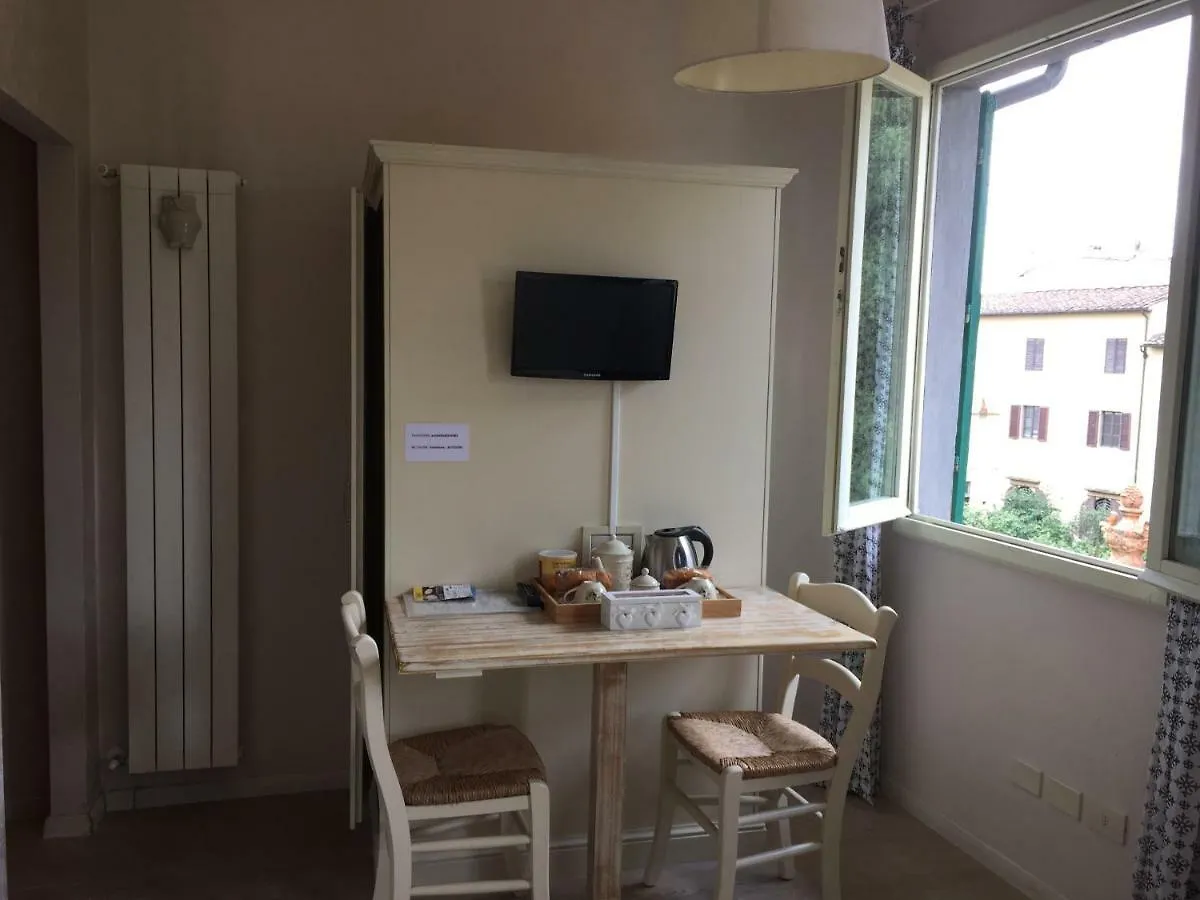 Studio In The Heart Of Florence Hotel Apartment
